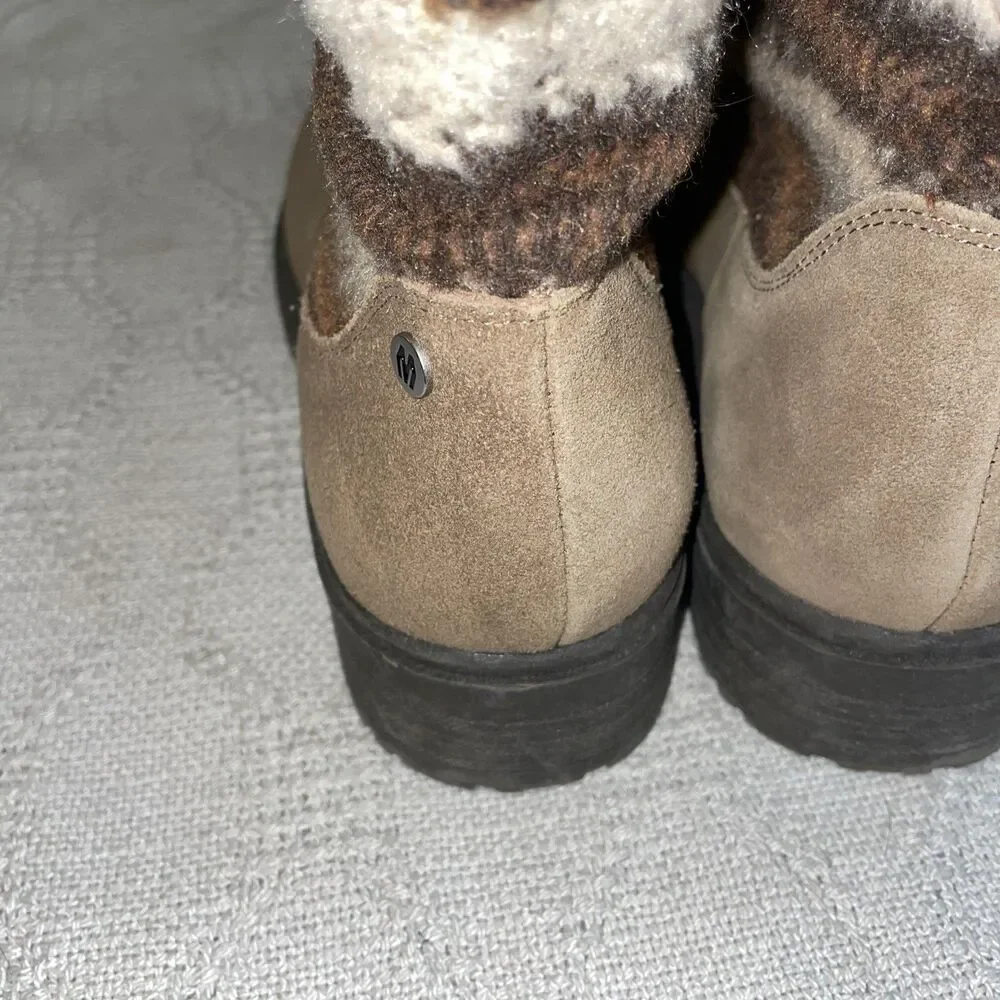 Minnetonka Women’s Fabric Top Booties Size 9 M Brown Leather Grip Sole Comfort